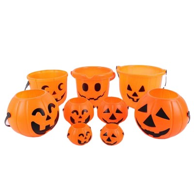 Popular plastic pumpkin bucket candy halloween treat pails with handle